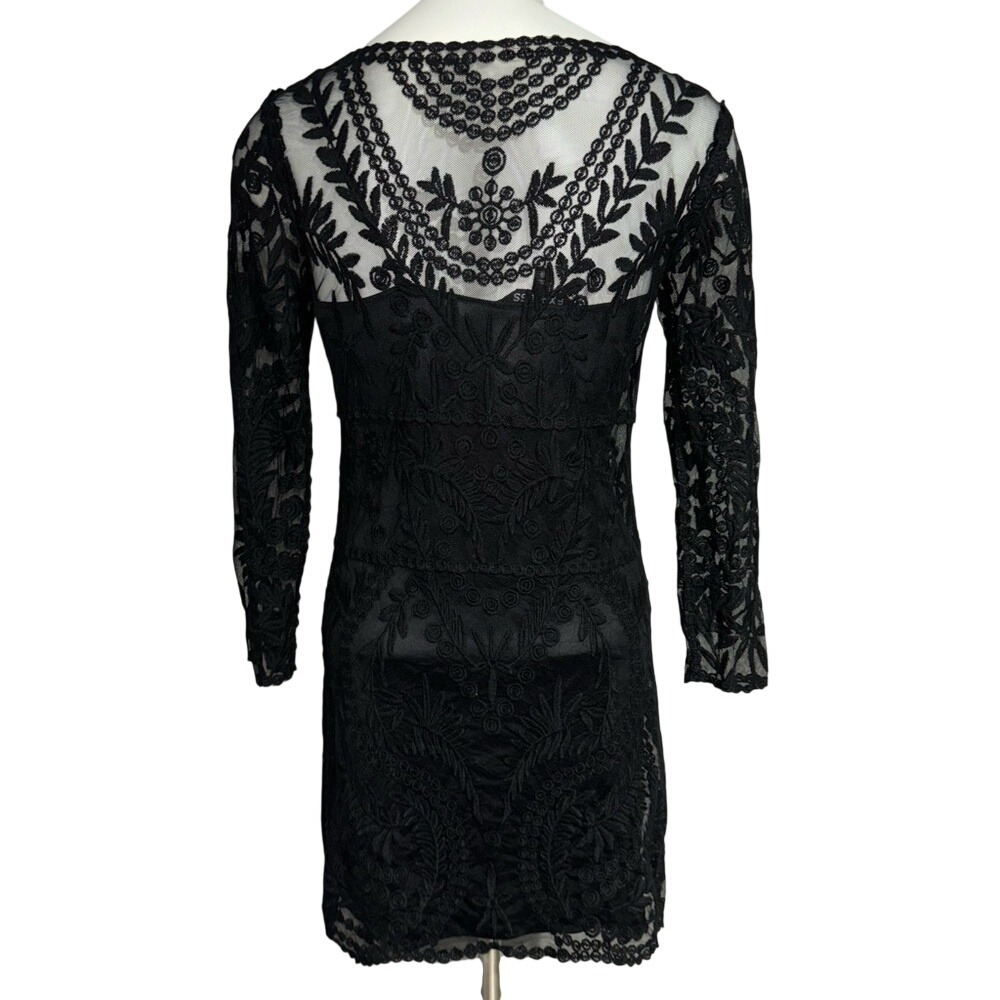 Express Women's Jr XS Black Lace Dress Length 30", Sleeve Length 20" Good Cond. - Picture 2 of 6